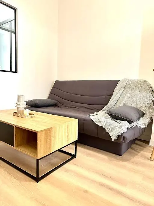 Apartment Appartement Avignon Intramuros Avec Jardin Et Barbecue