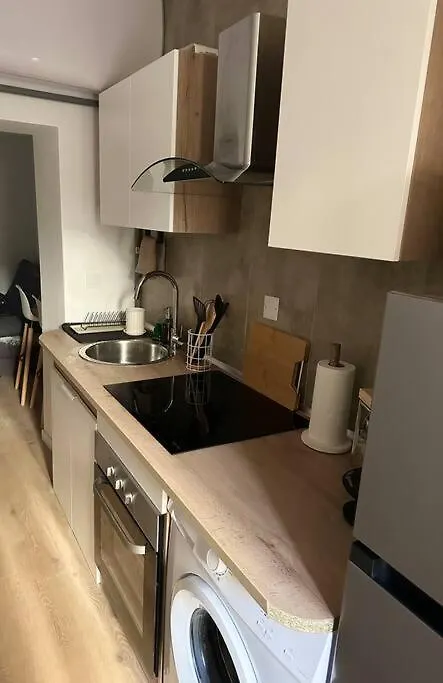 Apartment Appartement Avignon Intramuros Avec Jardin Et Barbecue France